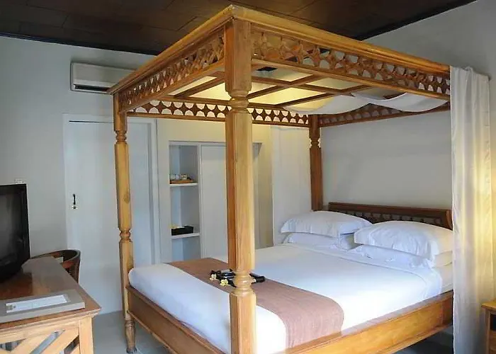 Maharta Hotel