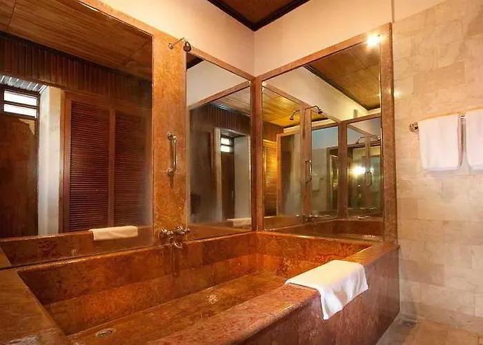 Maharta Hotel